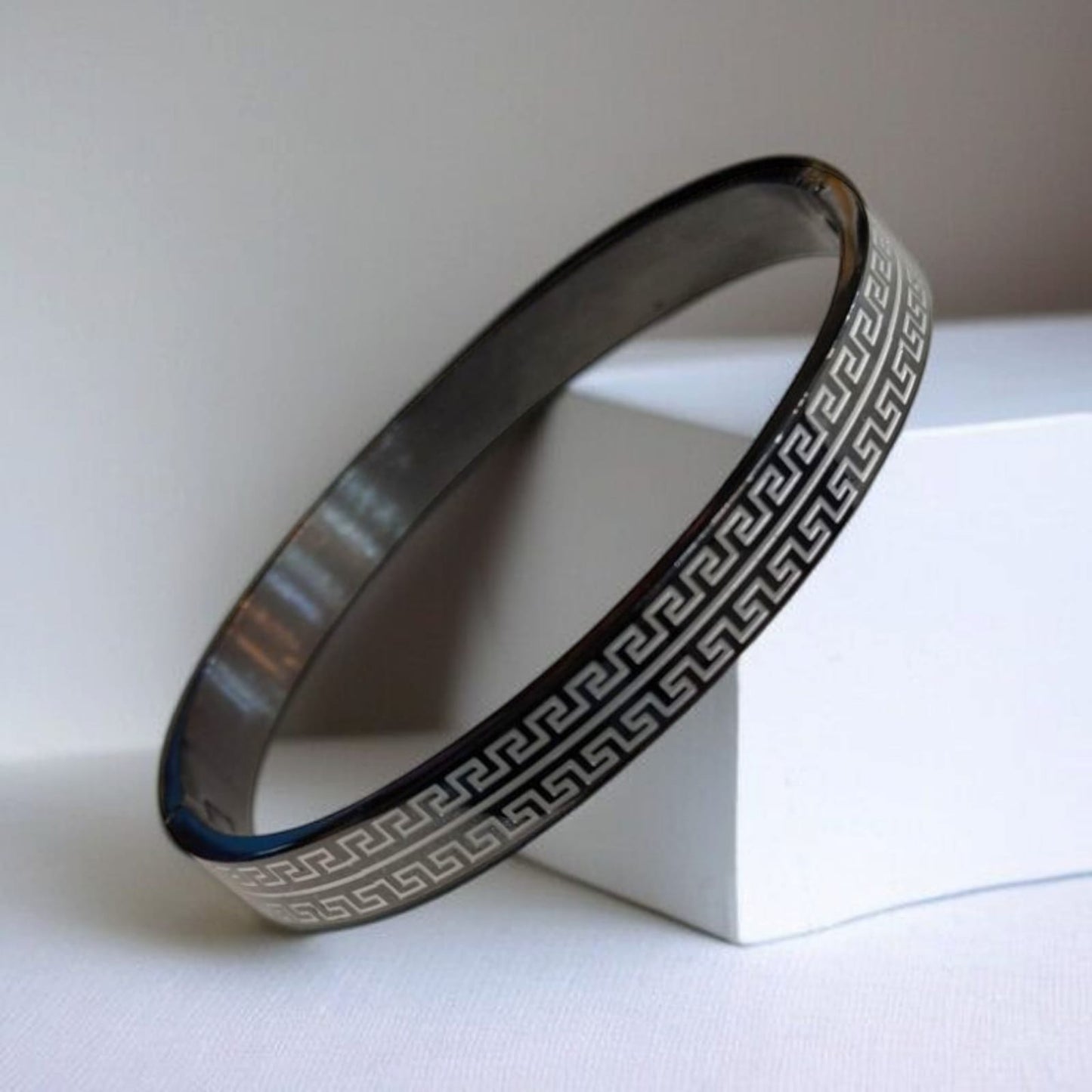 Kadaas For Men - By " ZEVAR "