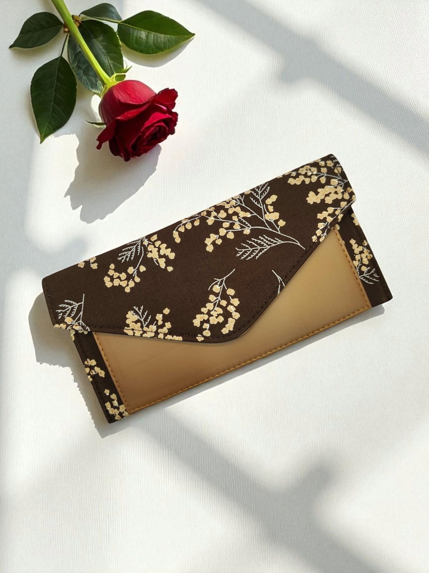 The Sleek Cotton Wallet