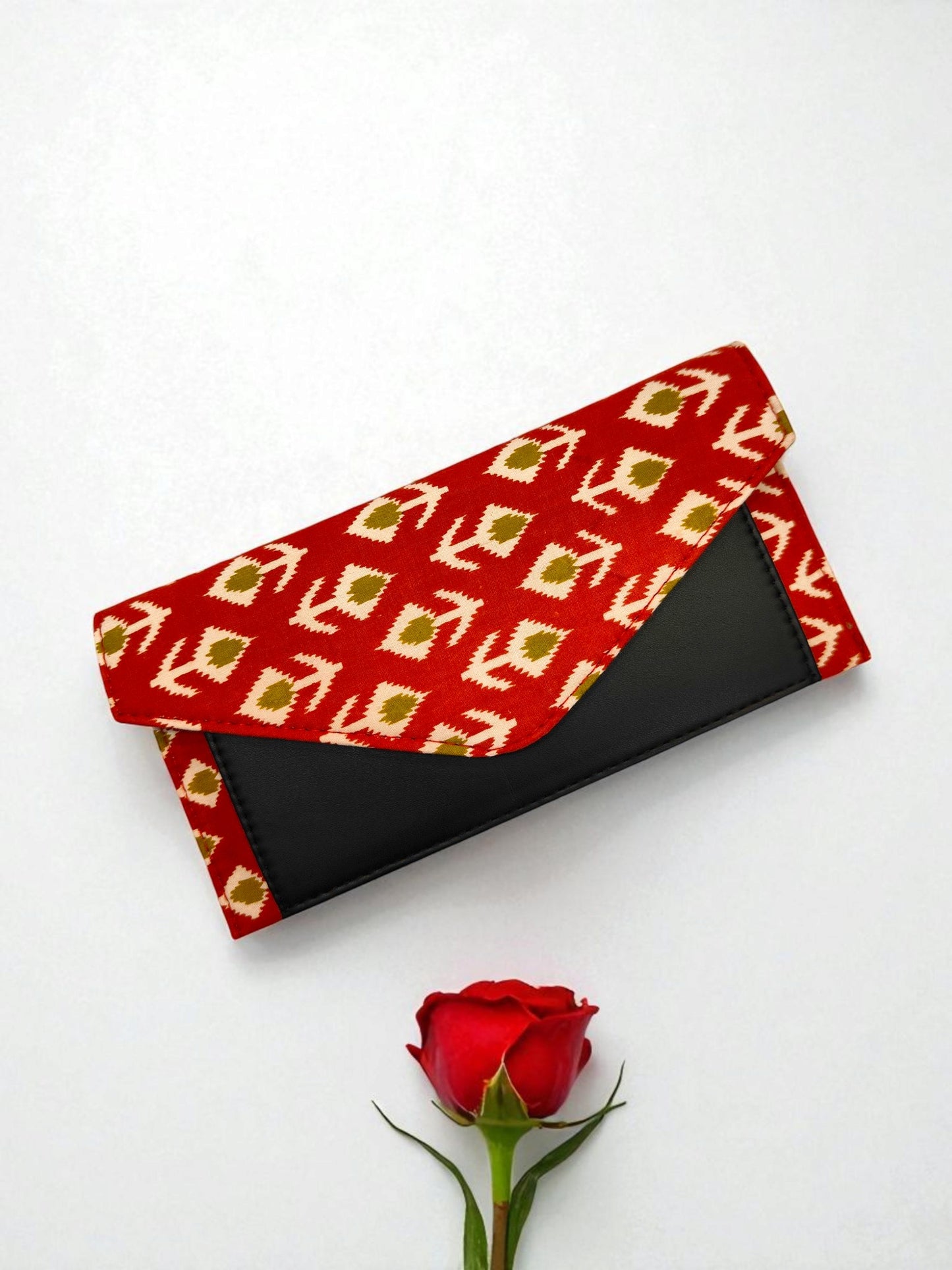 The Sleek Cotton Wallet