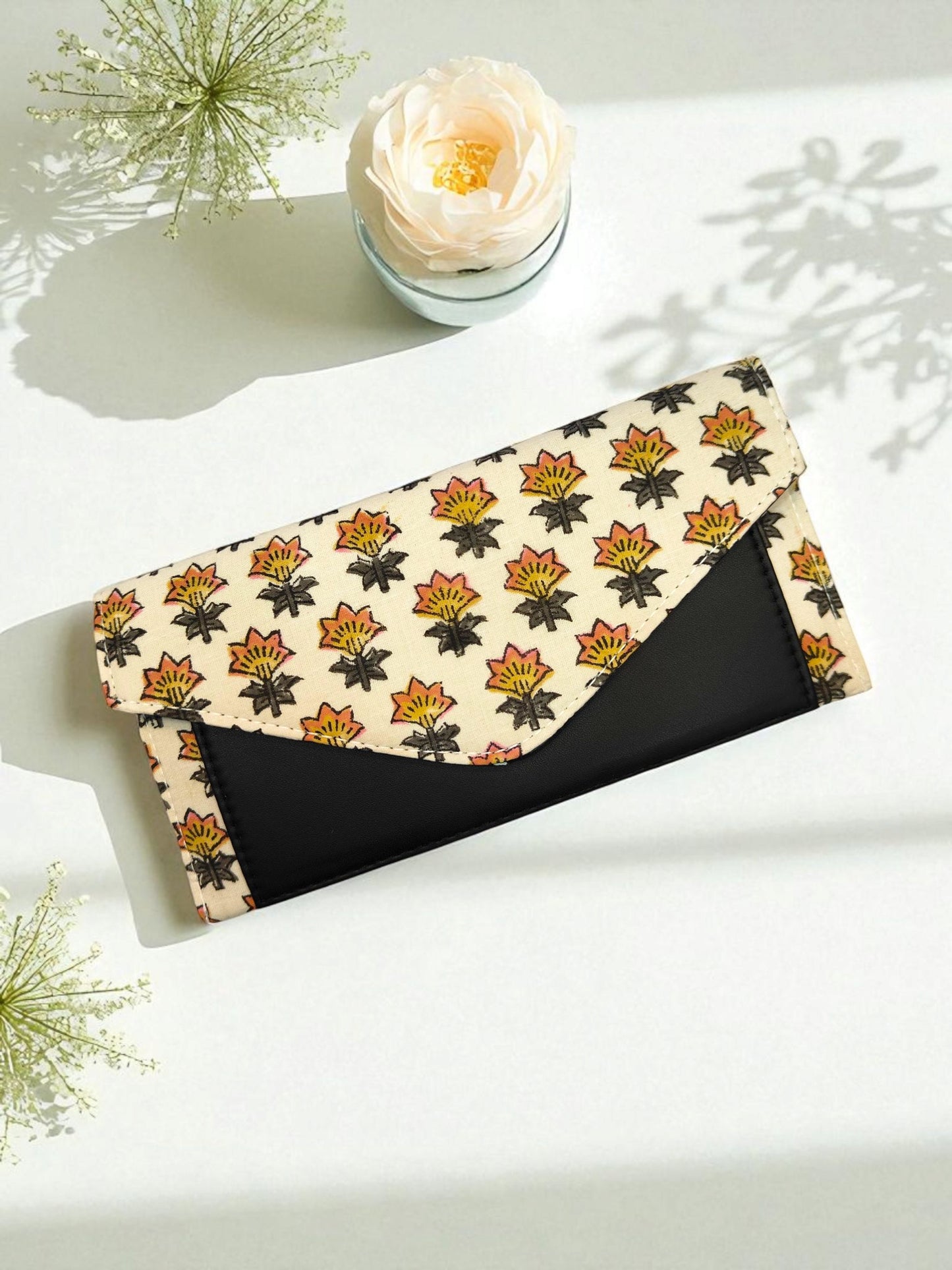 The Sleek Cotton Wallet