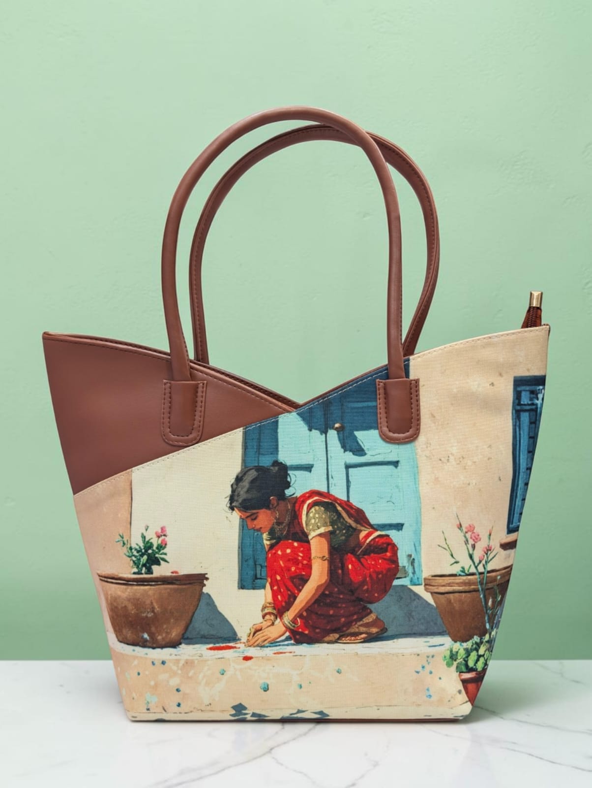 The Arch Tote