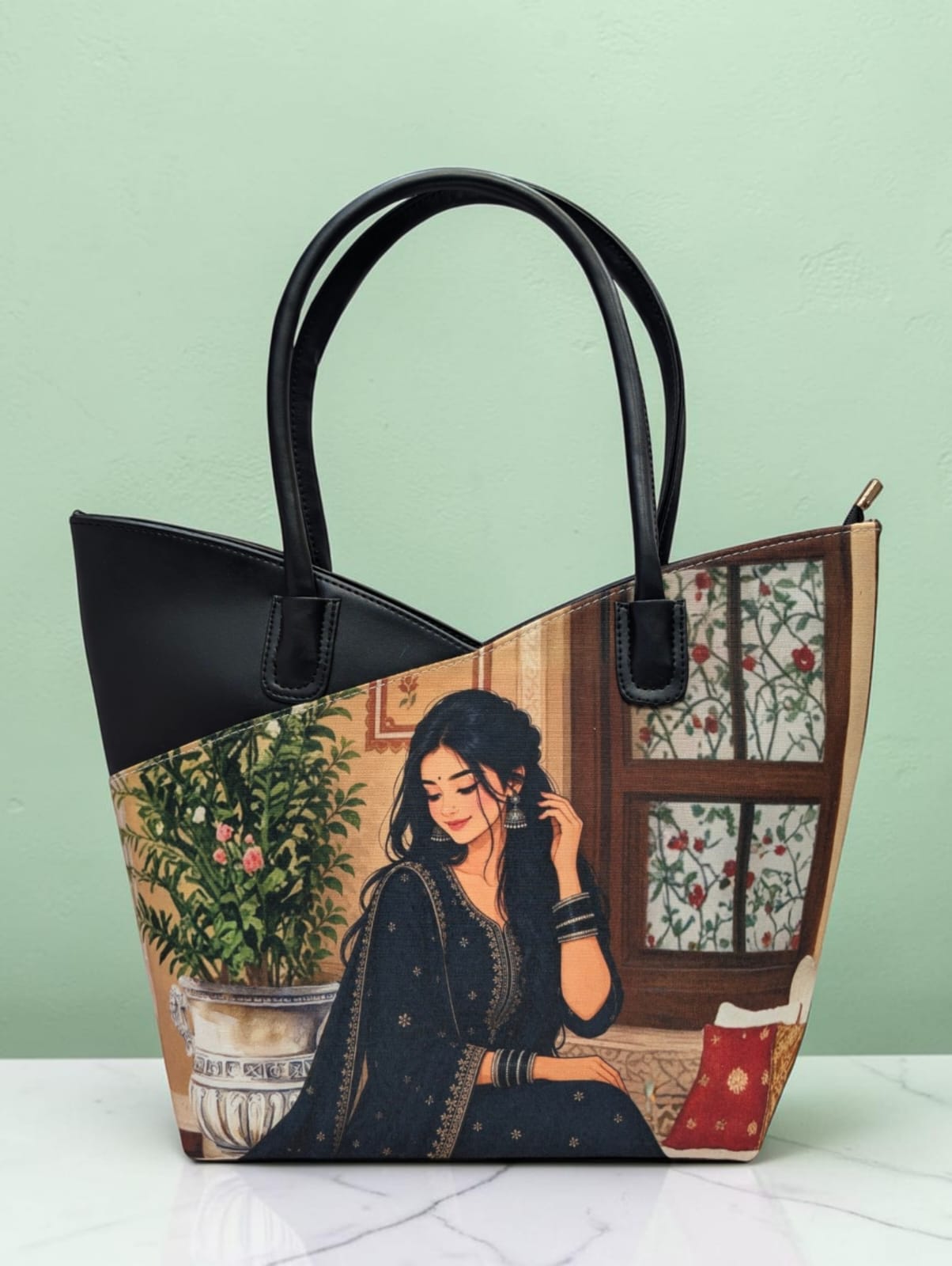 The Arch Tote