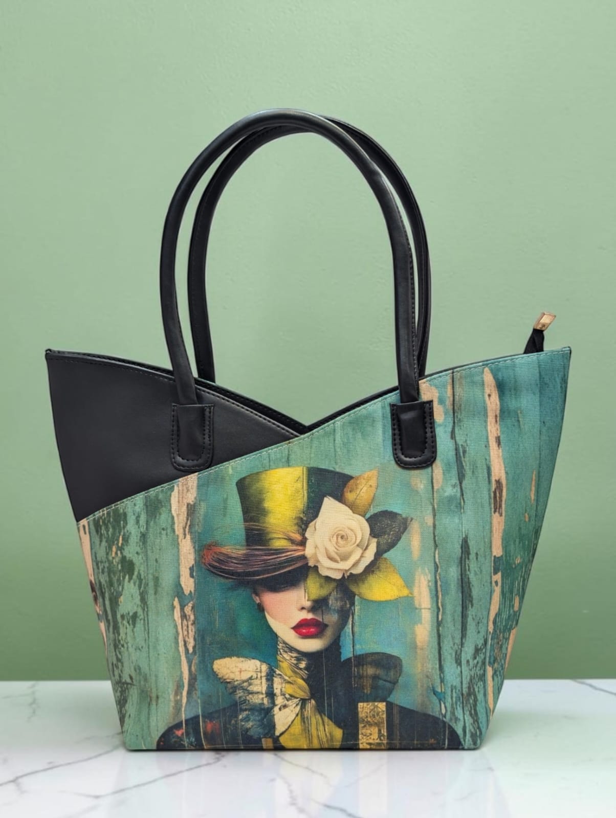 The Arch Tote