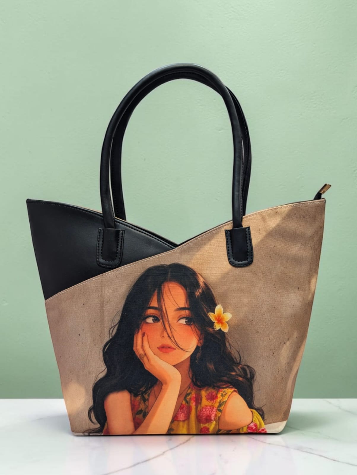 The Arch Tote