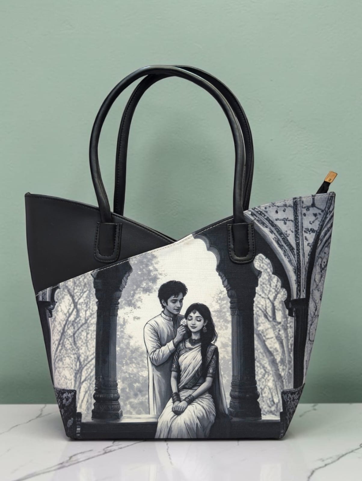 The Arch Tote