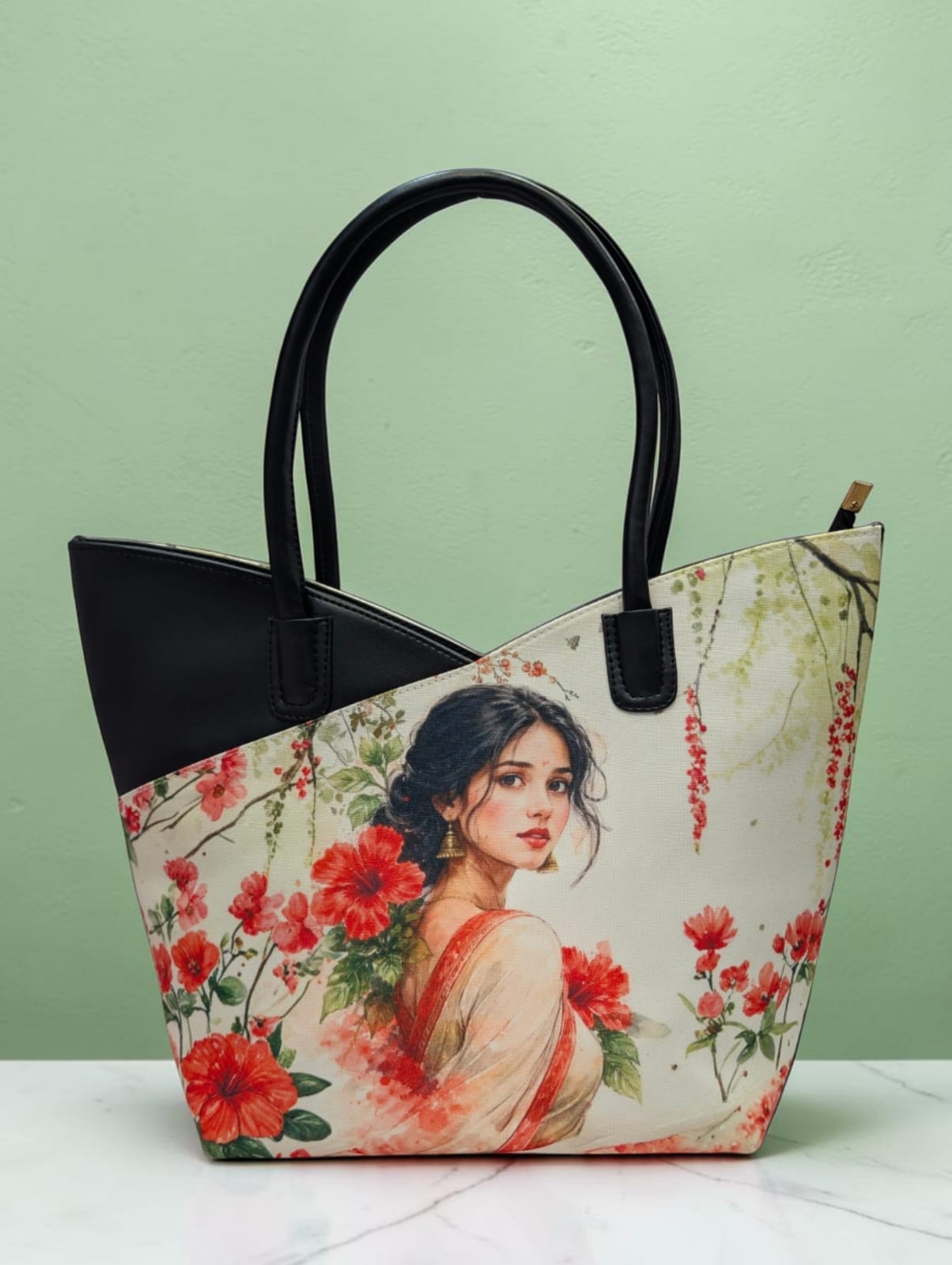 The Arch Tote