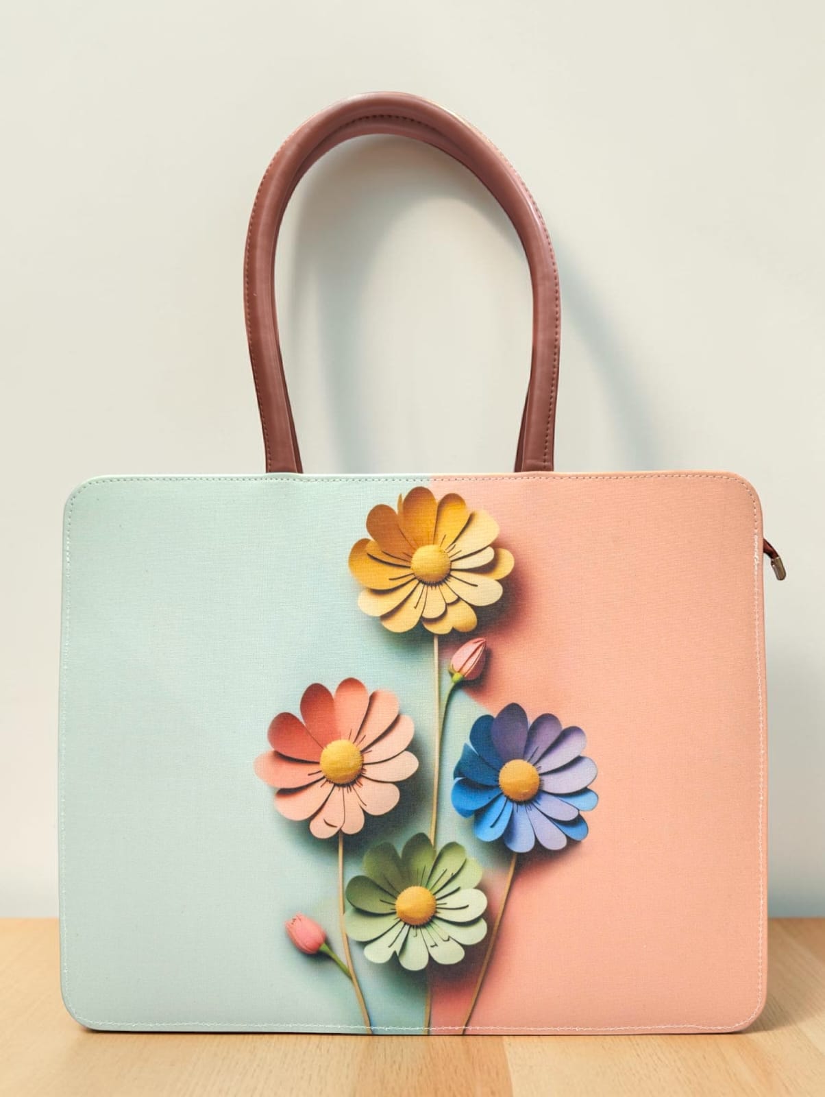 The Curve Laptop Tote