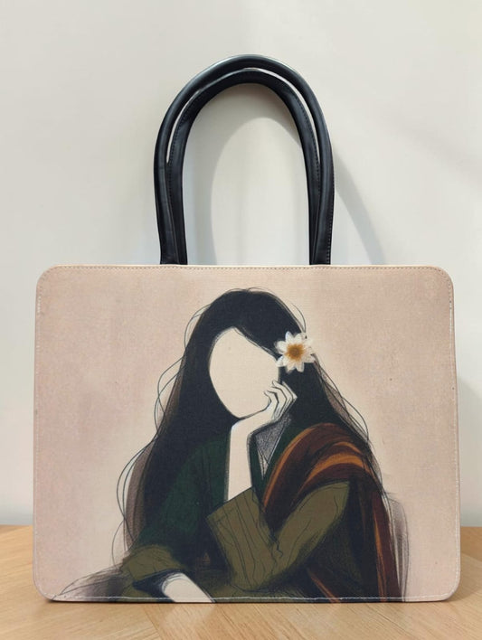 The Curve Laptop Tote