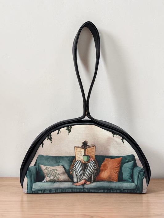 The Chandrika Loop Clutch