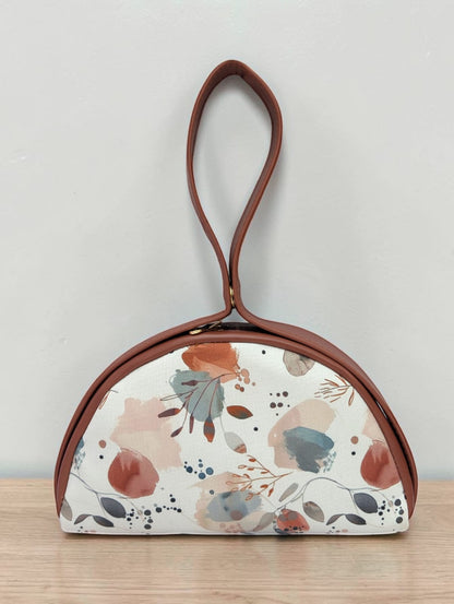 The Chandrika Loop Clutch