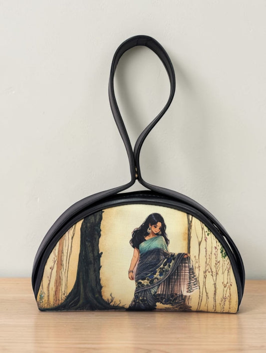 The Chandrika Loop Clutch