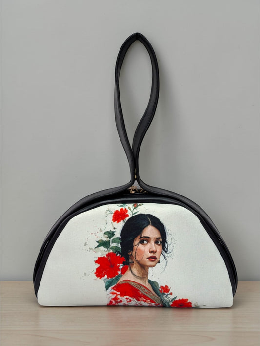 The Chandrika Loop Clutch