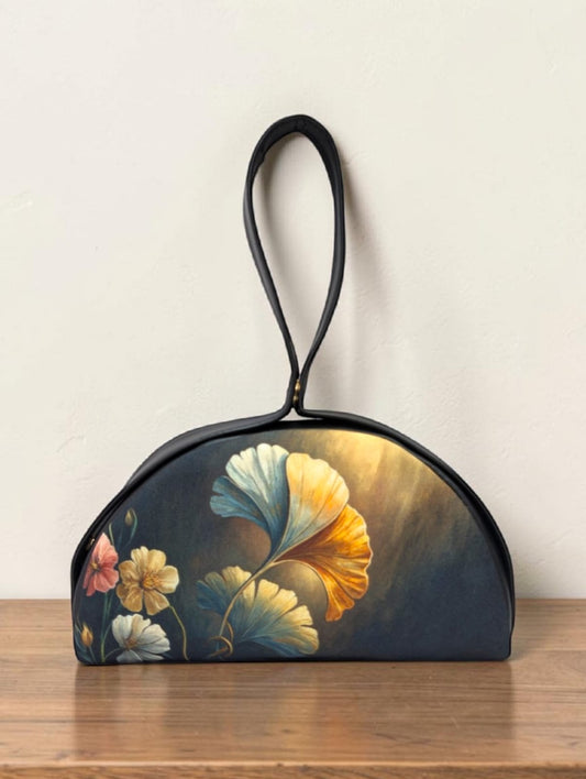 The Chandrika Loop Clutch
