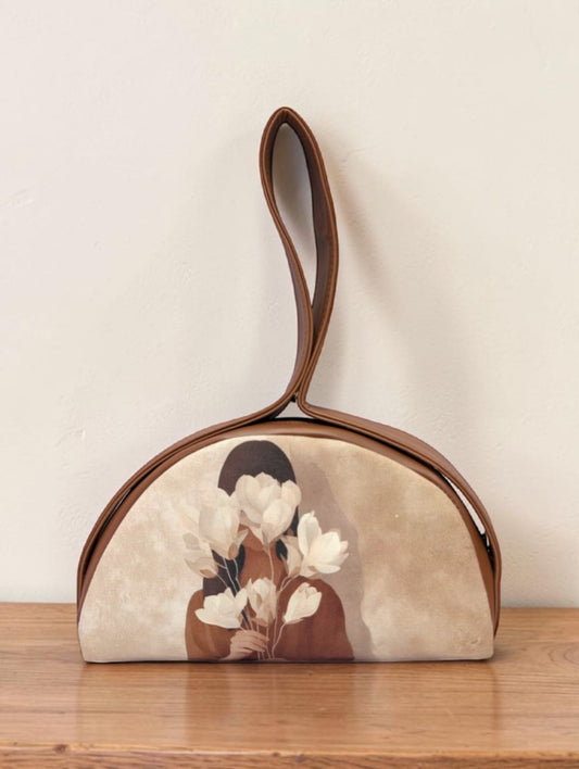 The Chandrika Loop Clutch
