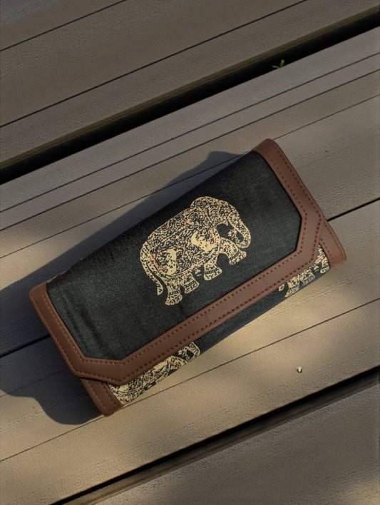 Tussar Wallet - Design 01