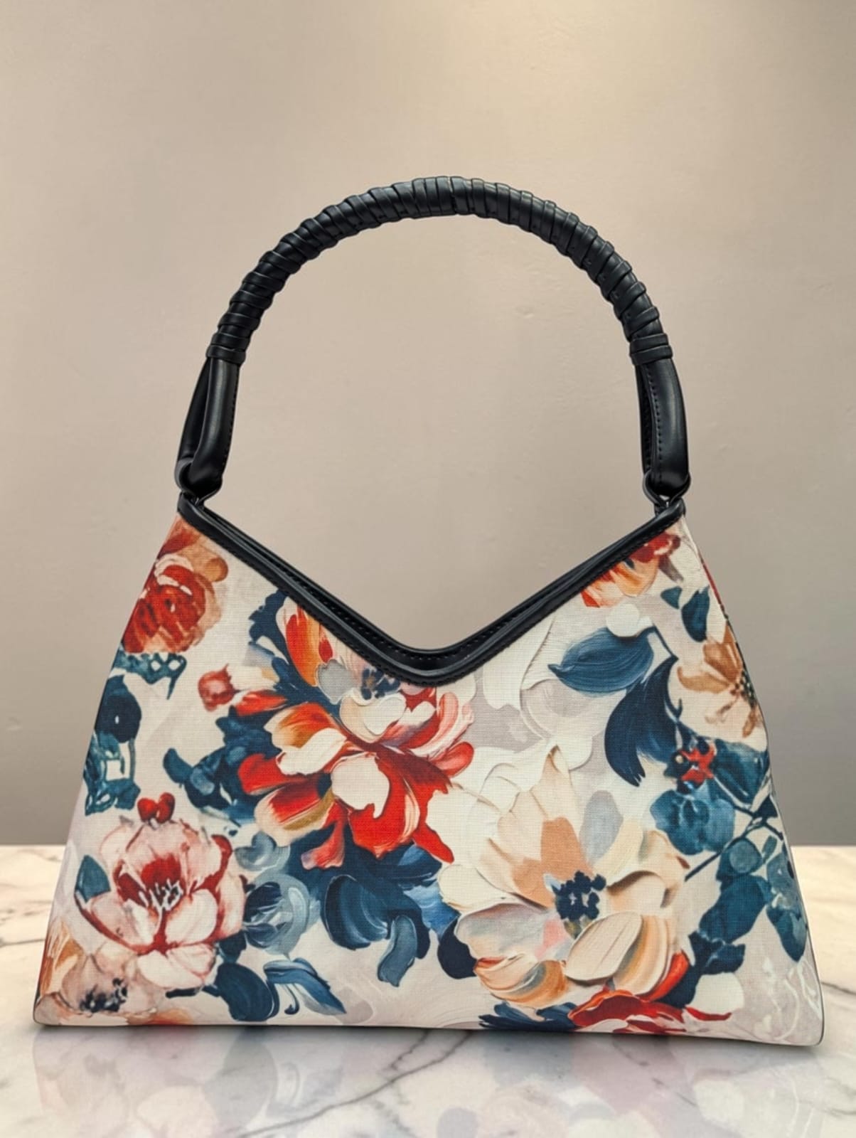 The Flora Hobo