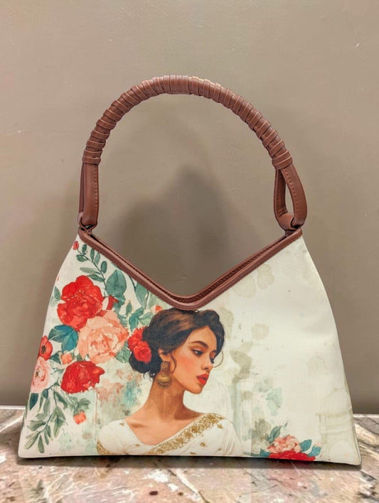 The Flora Hobo