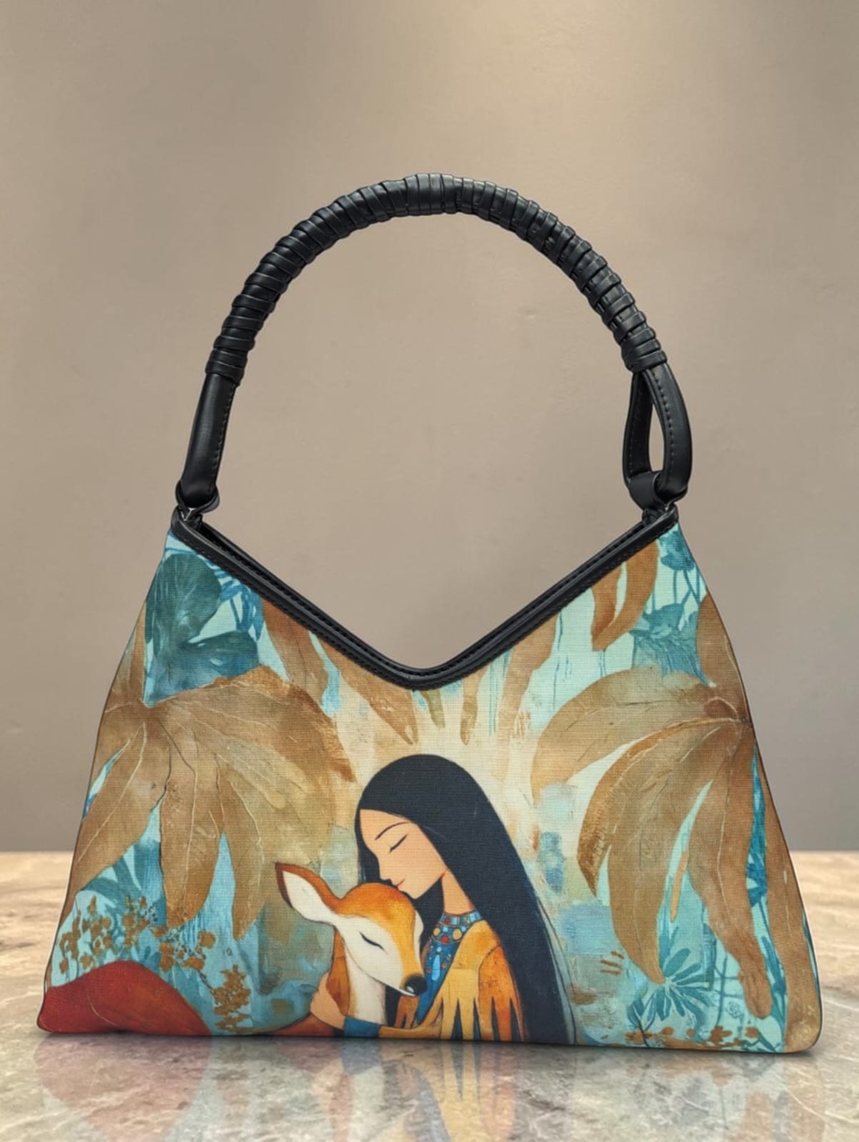 The Flora Hobo