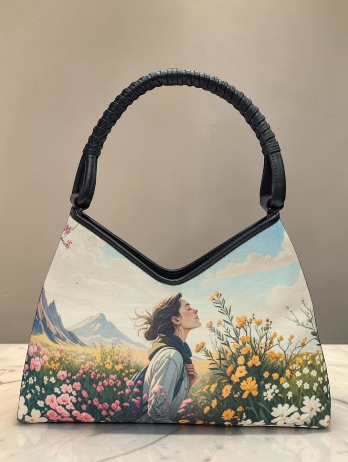 The Flora Hobo
