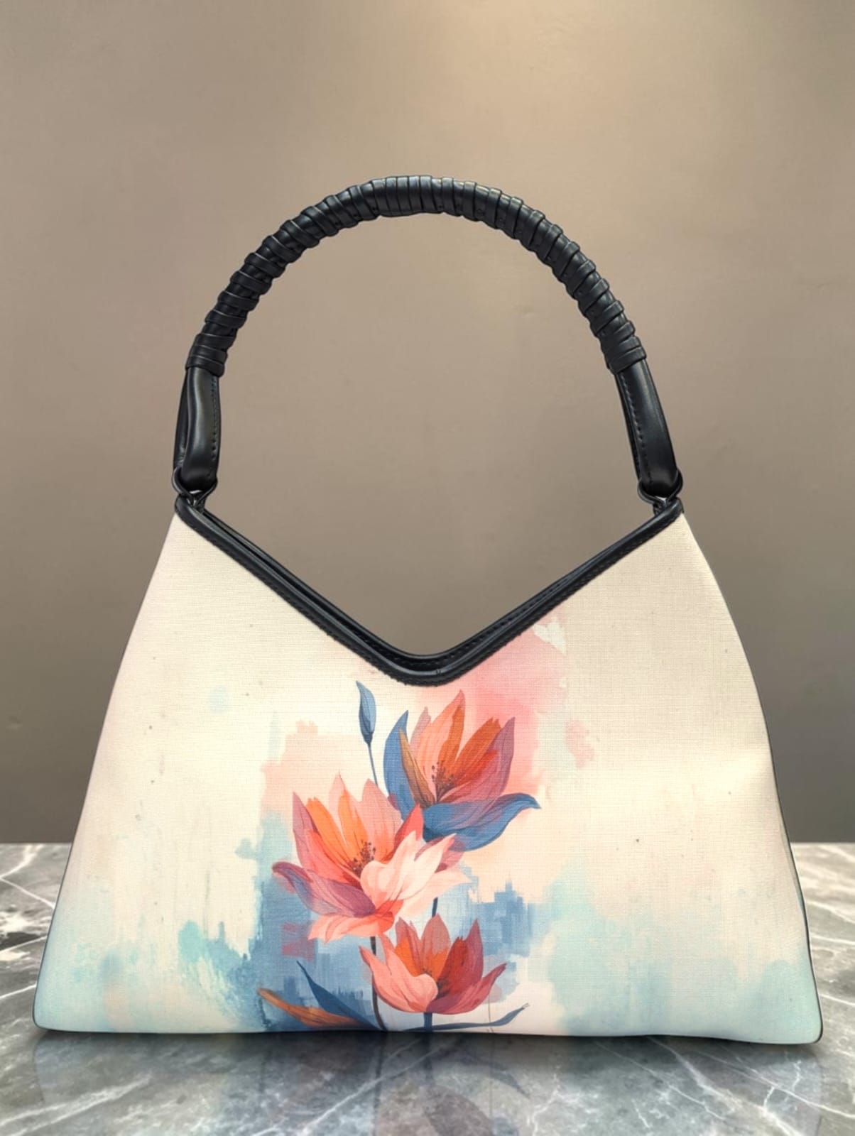 The Flora Hobo