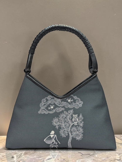 The Flora Hobo