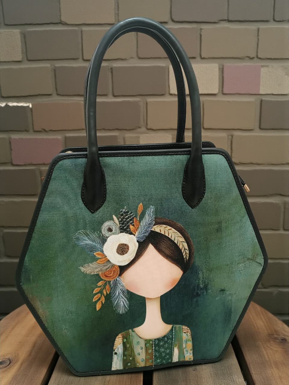 The Hexa Tote