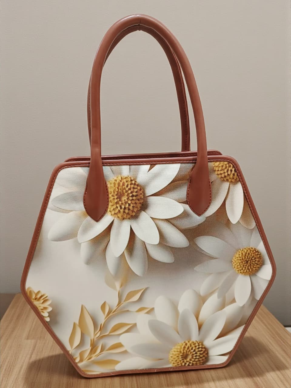 The Hexa Tote