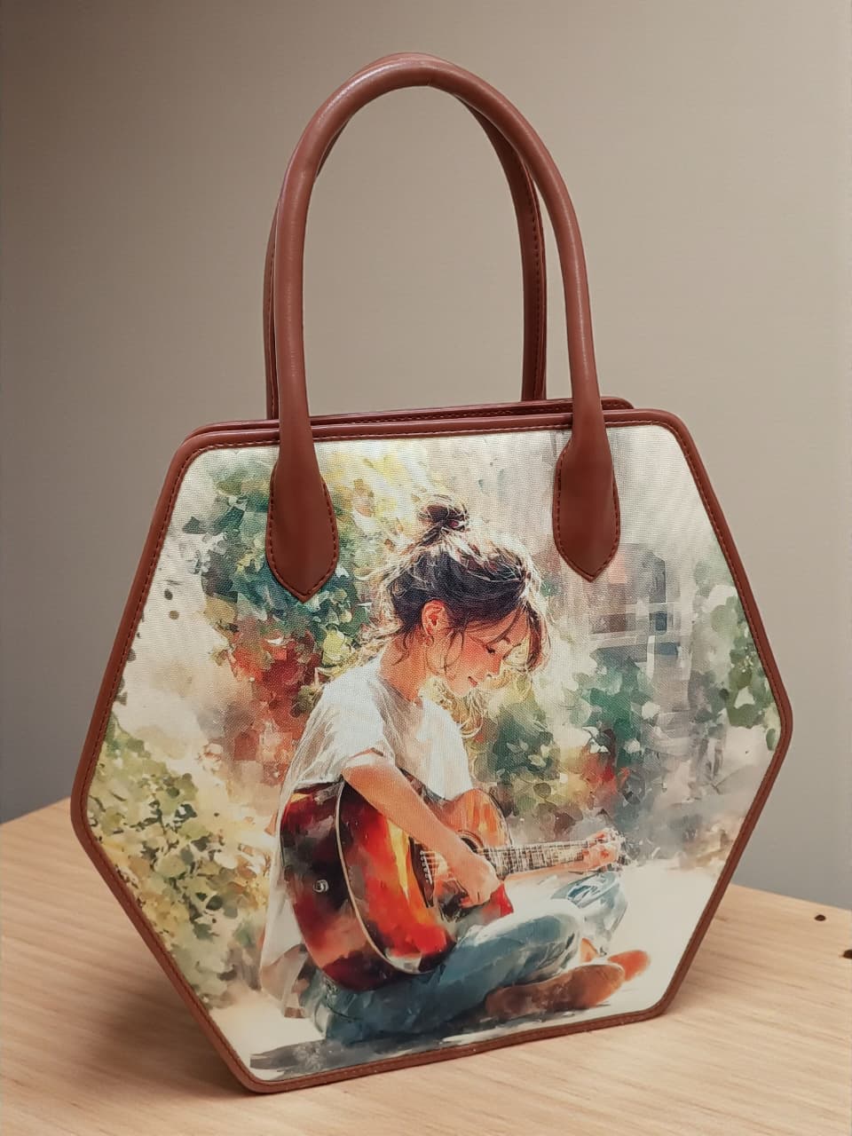 The Hexa Tote