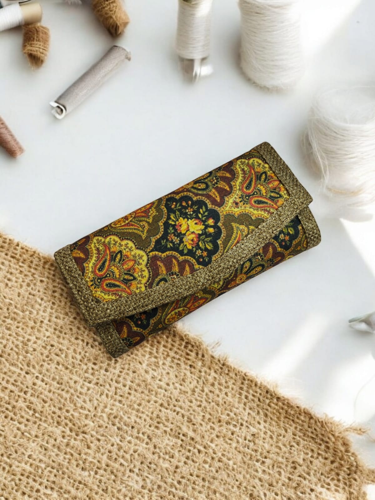 The Tussar-Jute Wallet