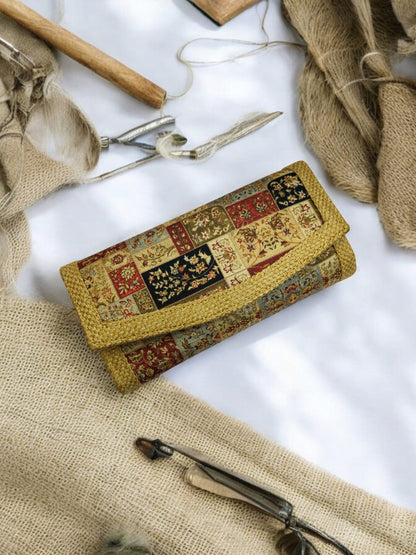 The Tussar-Jute Wallet