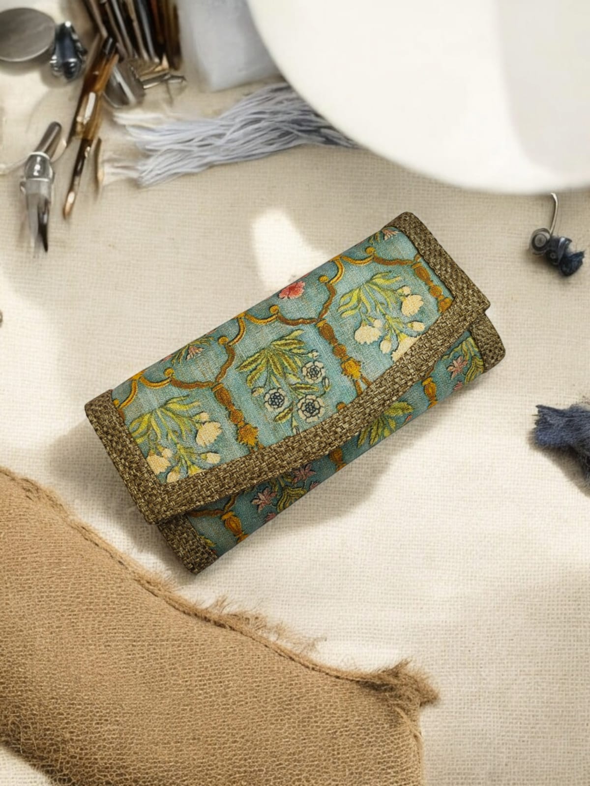 The Tussar-Jute Wallet