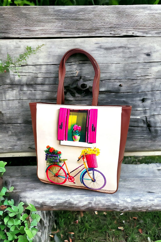 The Printed Vertical Tote