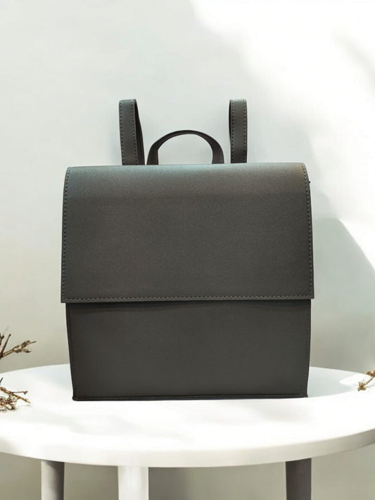 The Compact Backpacks_Formal