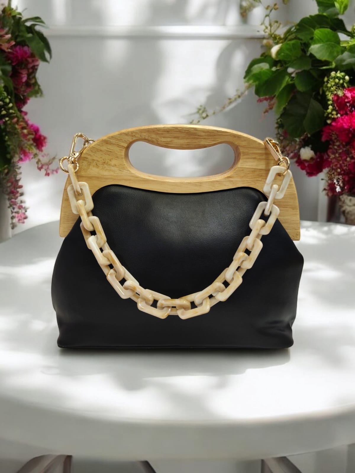 The Wooden Handle Sling