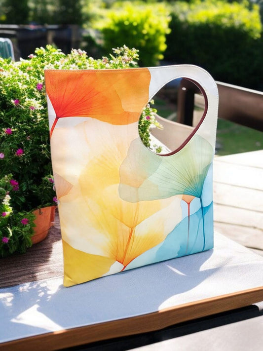 The Oval-Cut Tote
