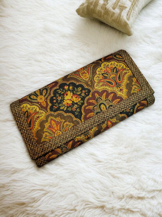 The Tussar-Jute Wallet