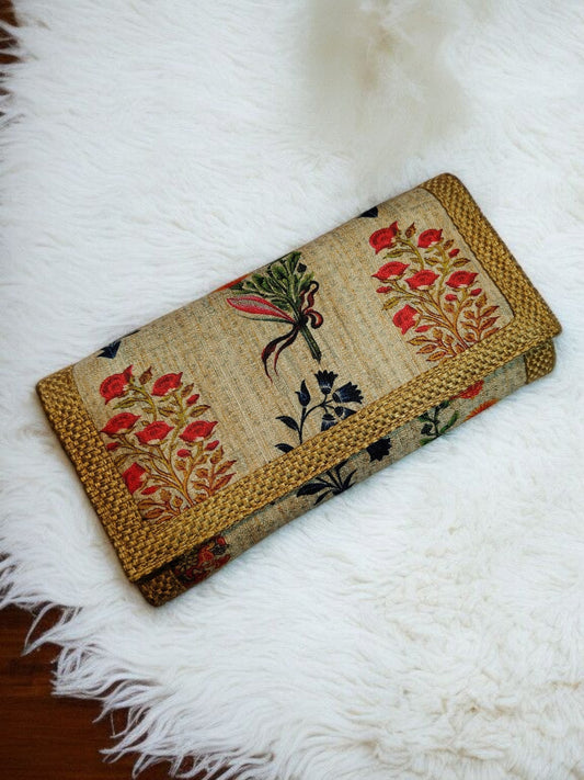 The Tussar-Jute Wallet