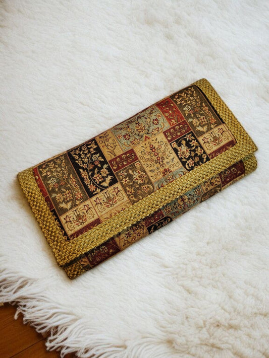 The Tussar-Jute Wallet
