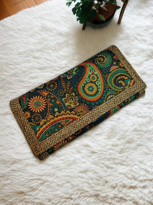 The Tussar-Jute Wallet