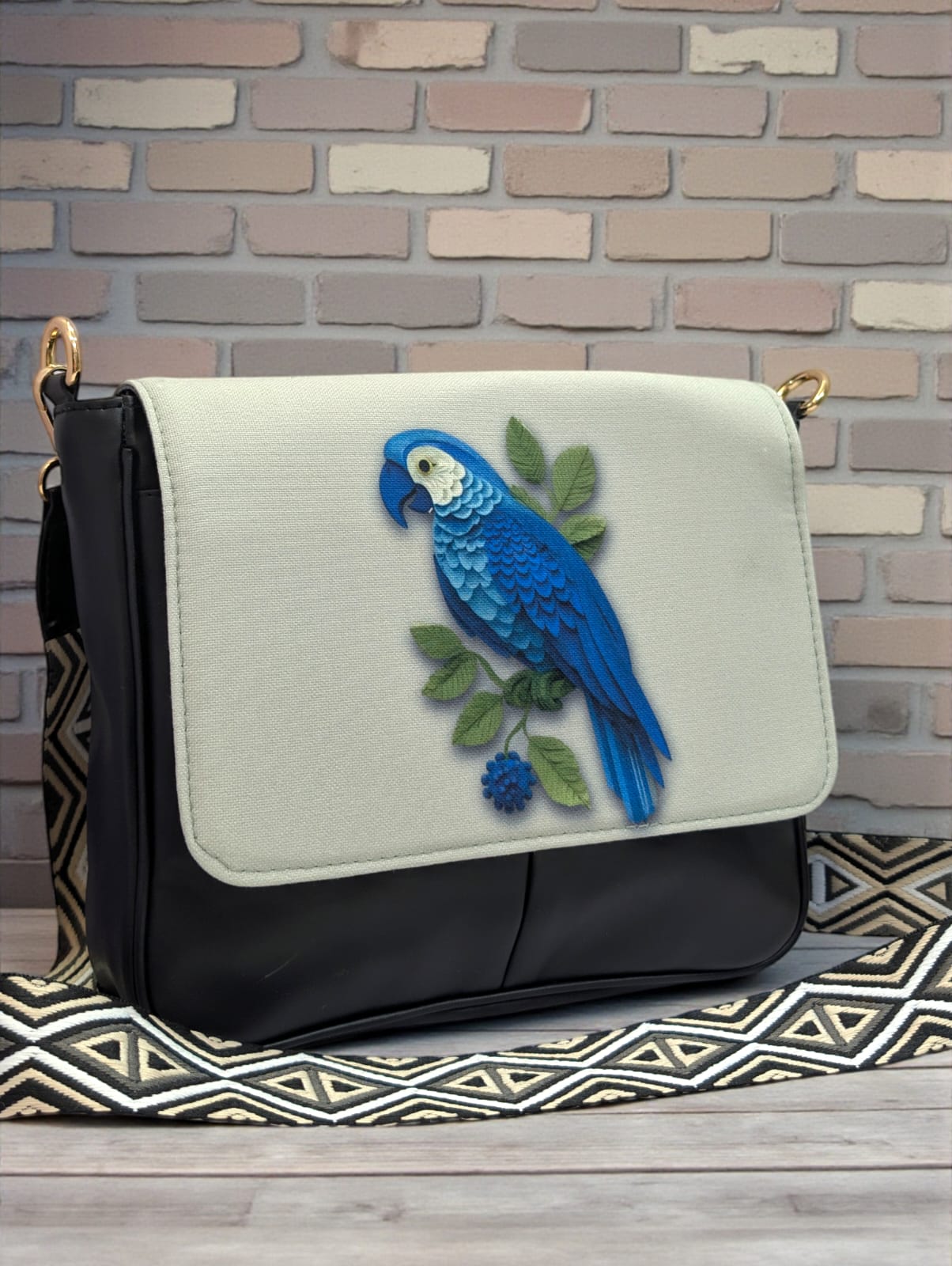 Mood-Switch - One Sling 3 Flaps