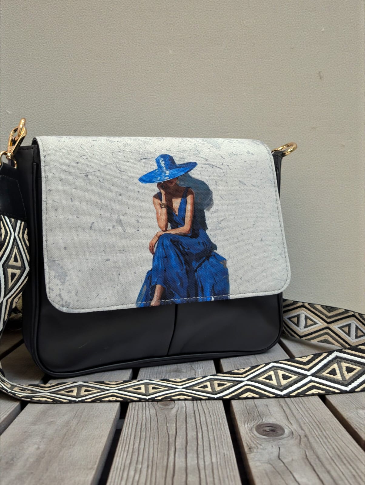 Mood-Switch - One Sling 3 Flaps