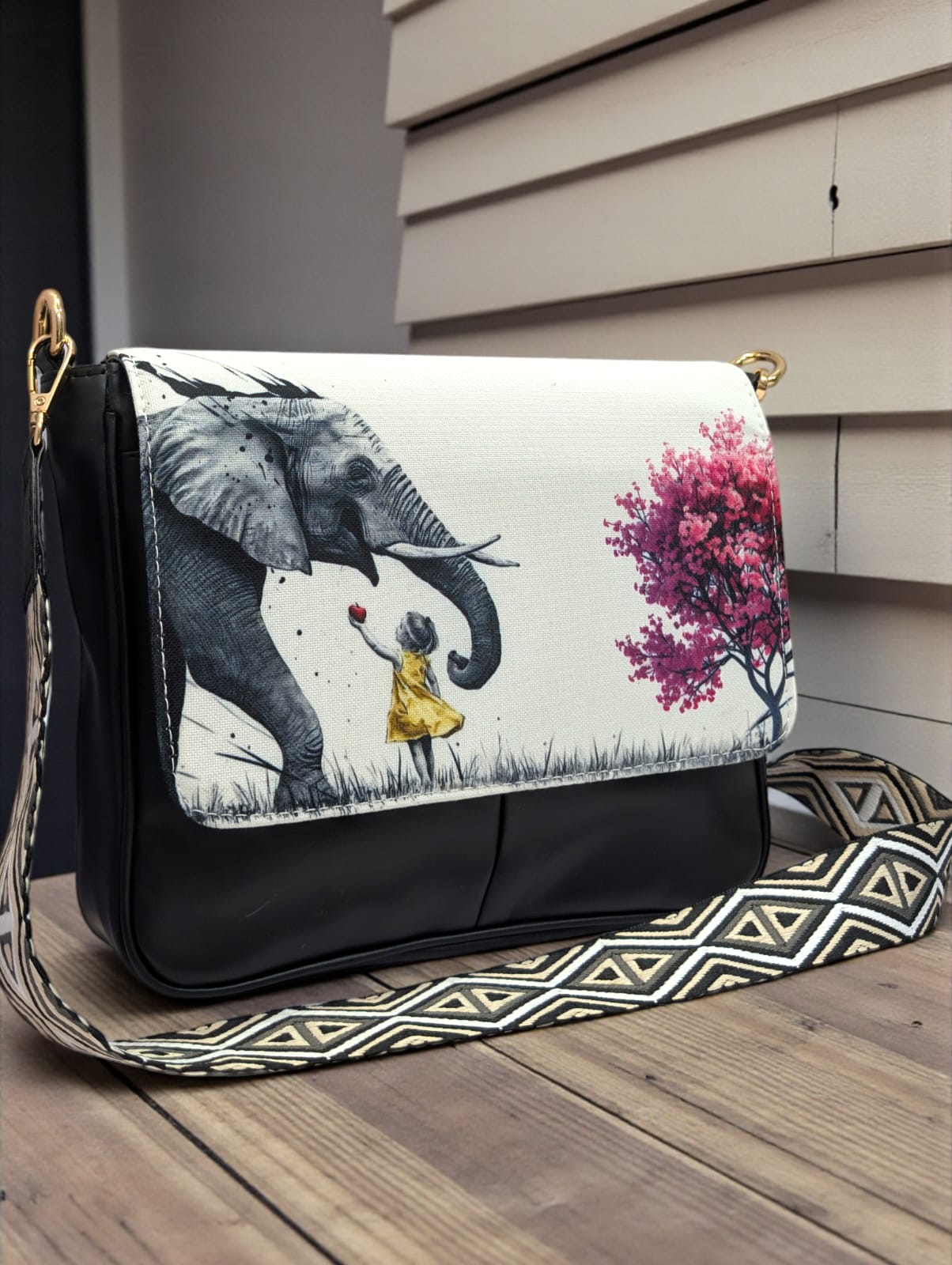 Mood-Switch - One Sling 3 Flaps