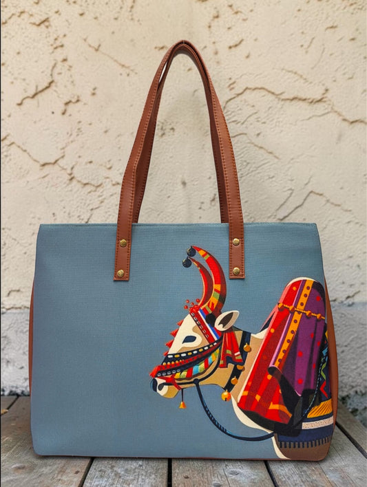 The Multi-Pocket Tote