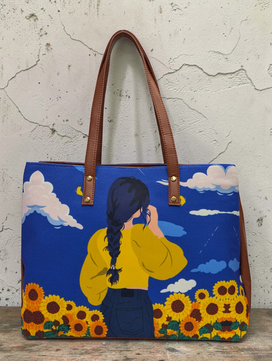 The Multi-Pocket Tote