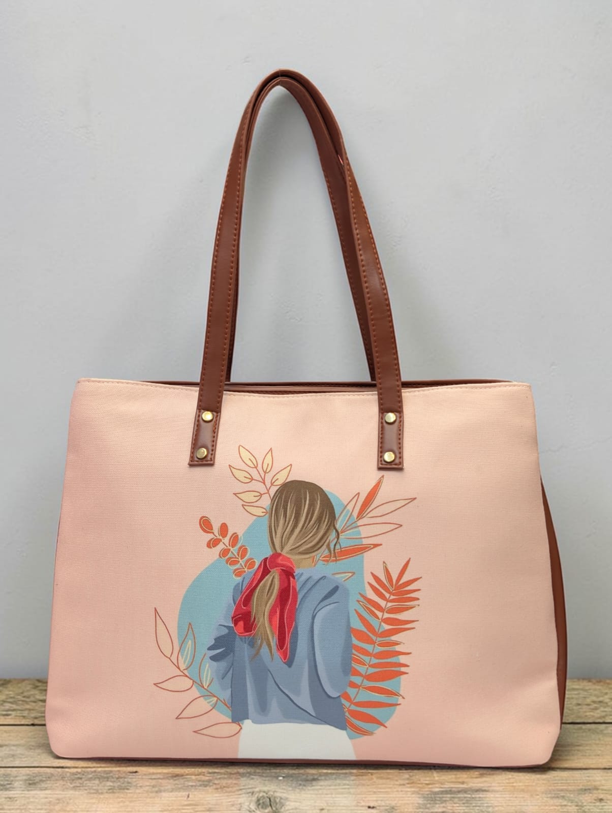 The Multi-Pocket Tote