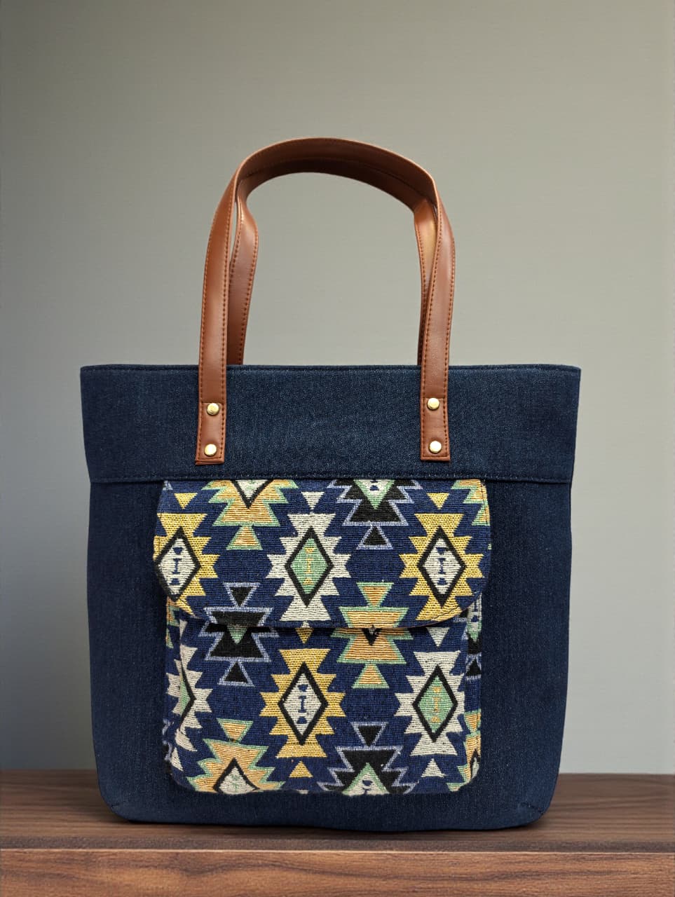 The Nova Tote