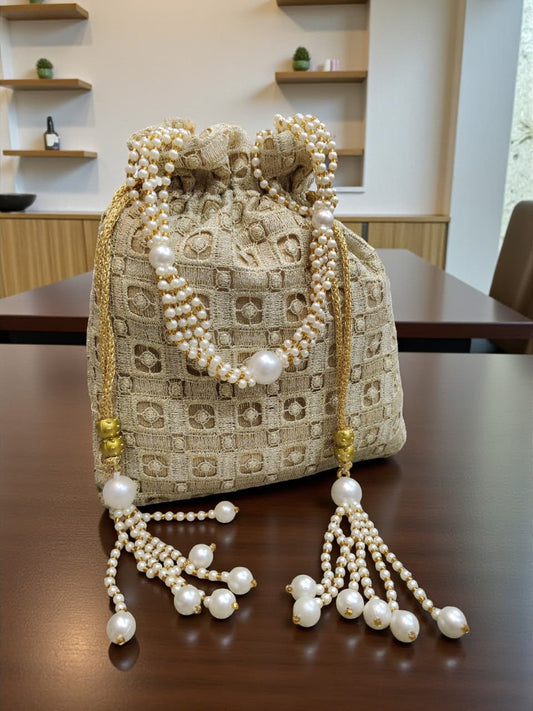 The Pearl Potli
