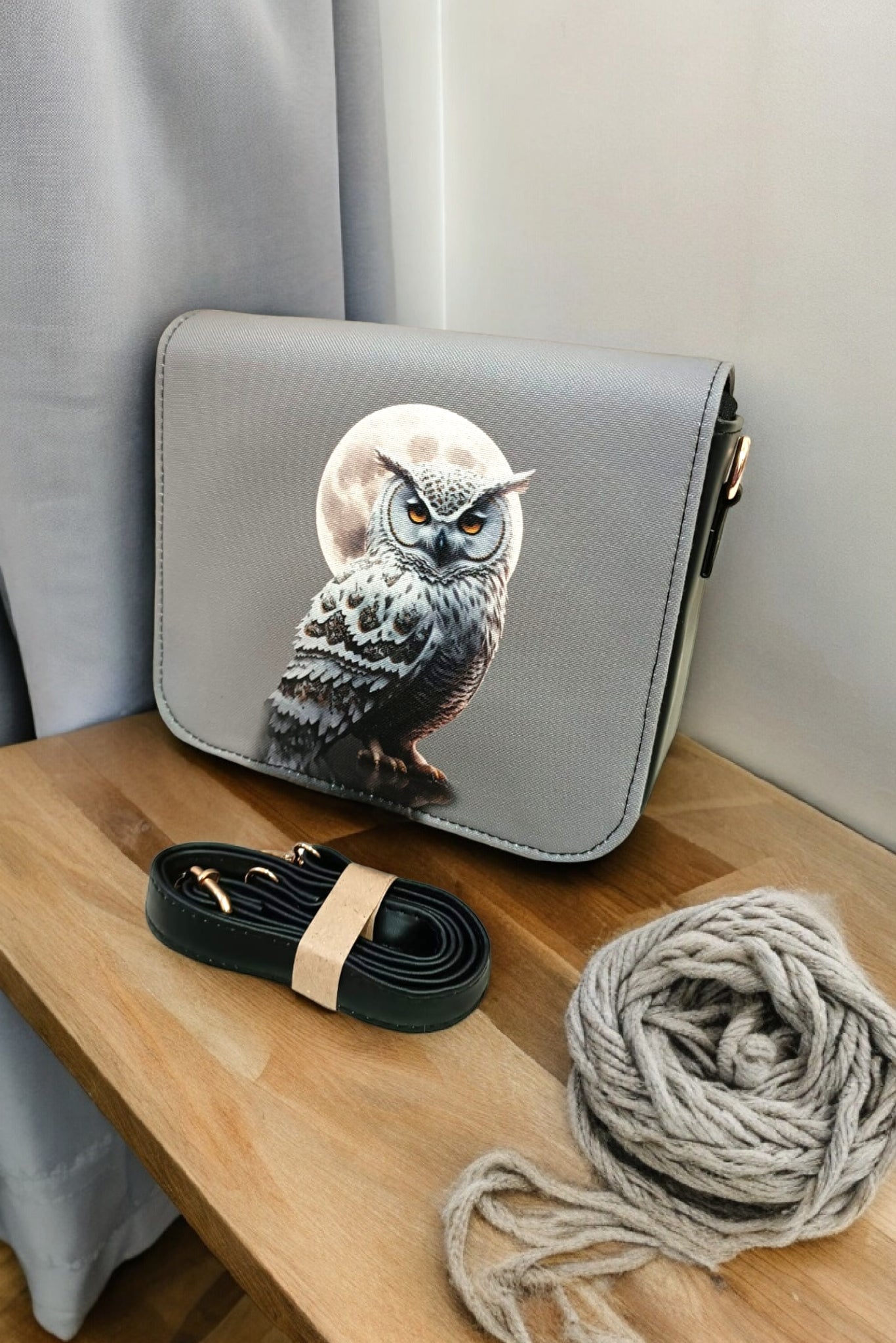 Owly - The Box Indiezz