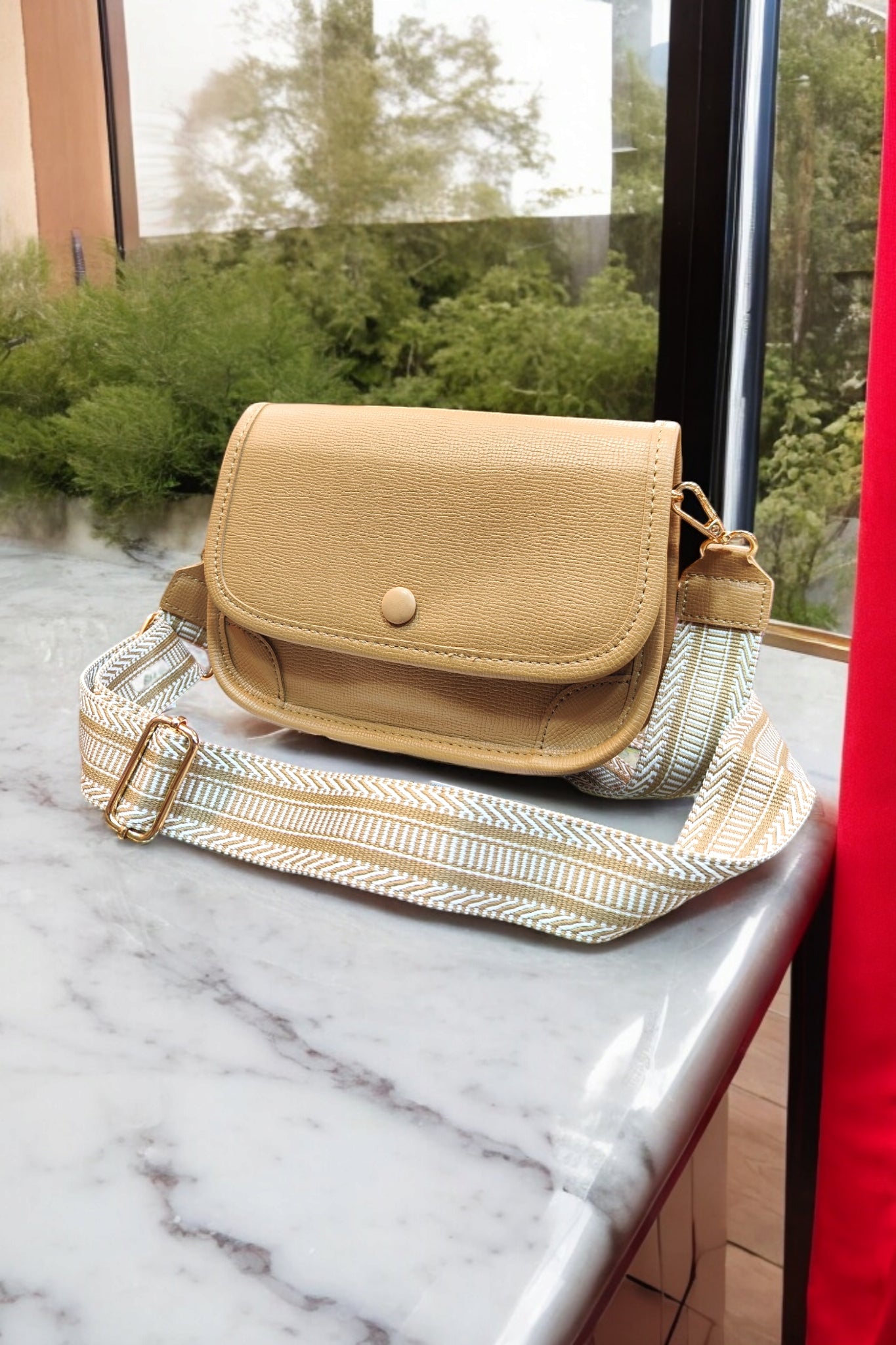 Jennifer - The Broad Belt Sling