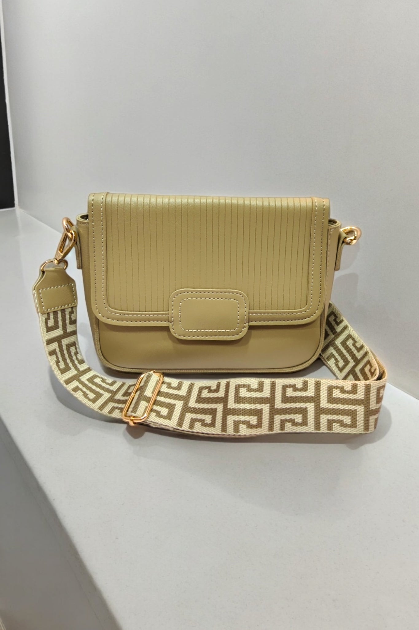 Betty - The Broad Belt Sling - Taupe